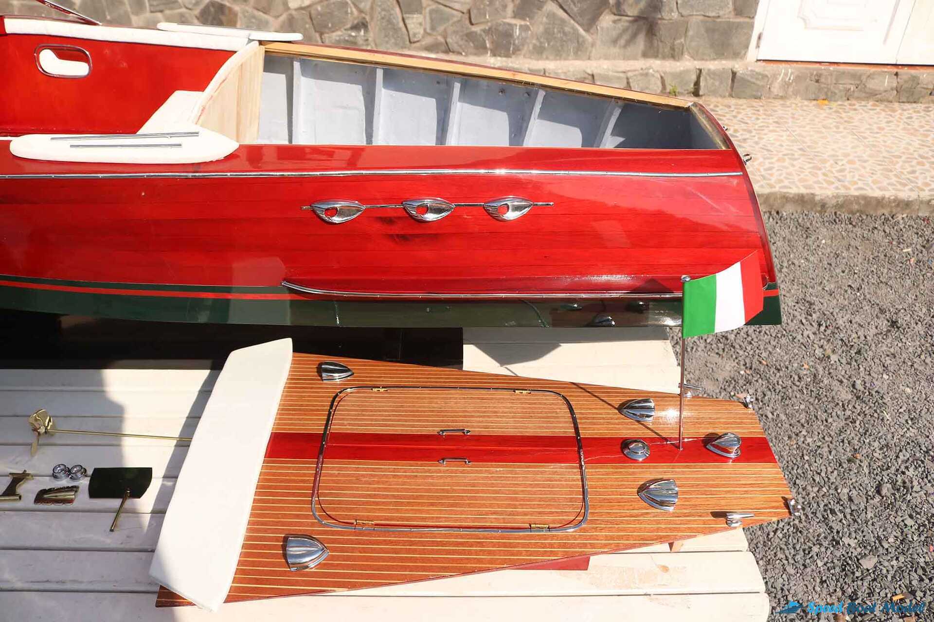 Riva Ariston Rc Dark Blue Hull Model (3) Speed Boad Model Riva Ariston Rc Dark Blue Hull Model (3) Speed Boad Model