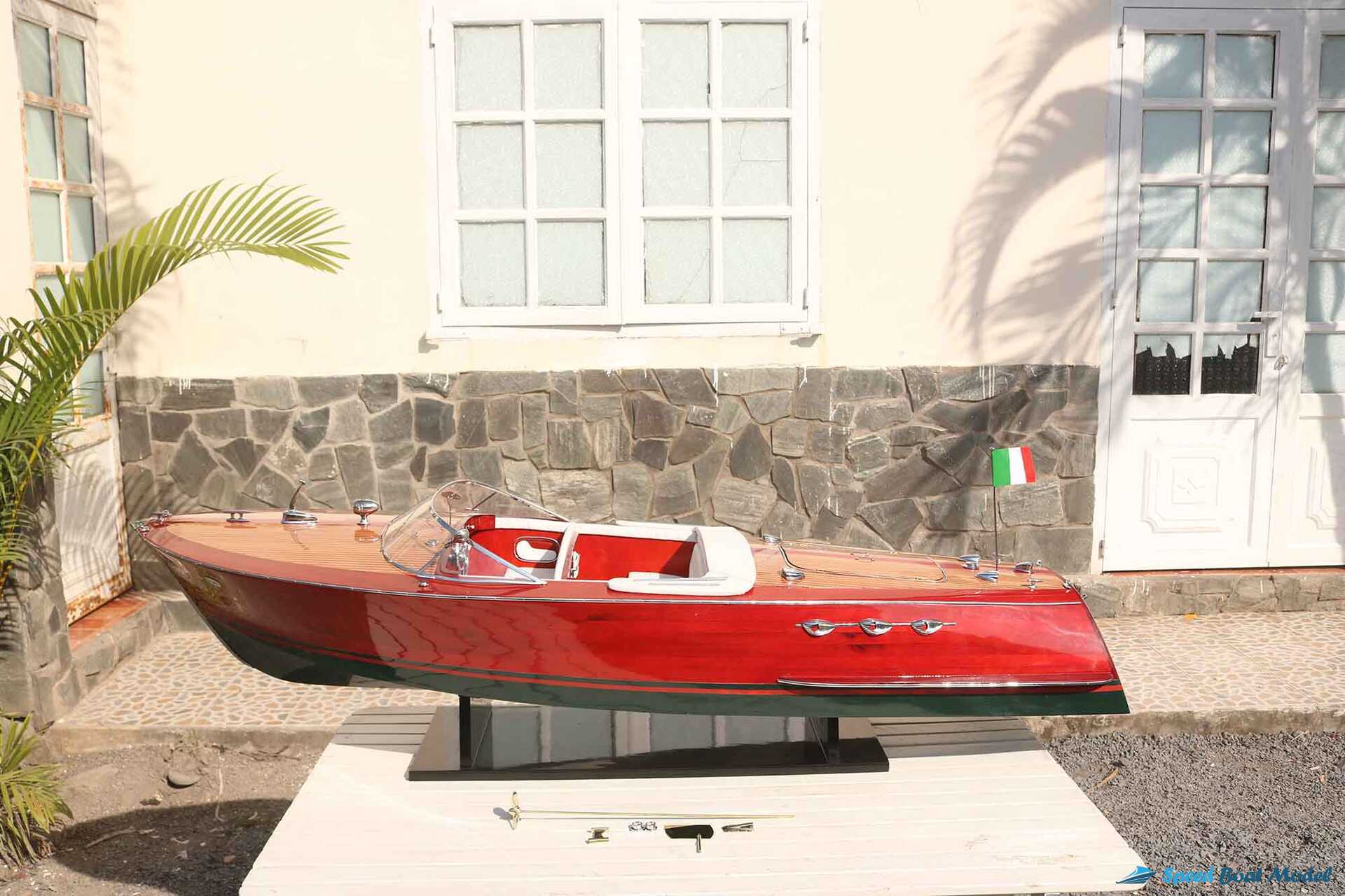 Riva Ariston Rc Dark Blue Hull Model (7) Speed Boad Model Riva Ariston Rc Dark Blue Hull Model (7) Speed Boad Model