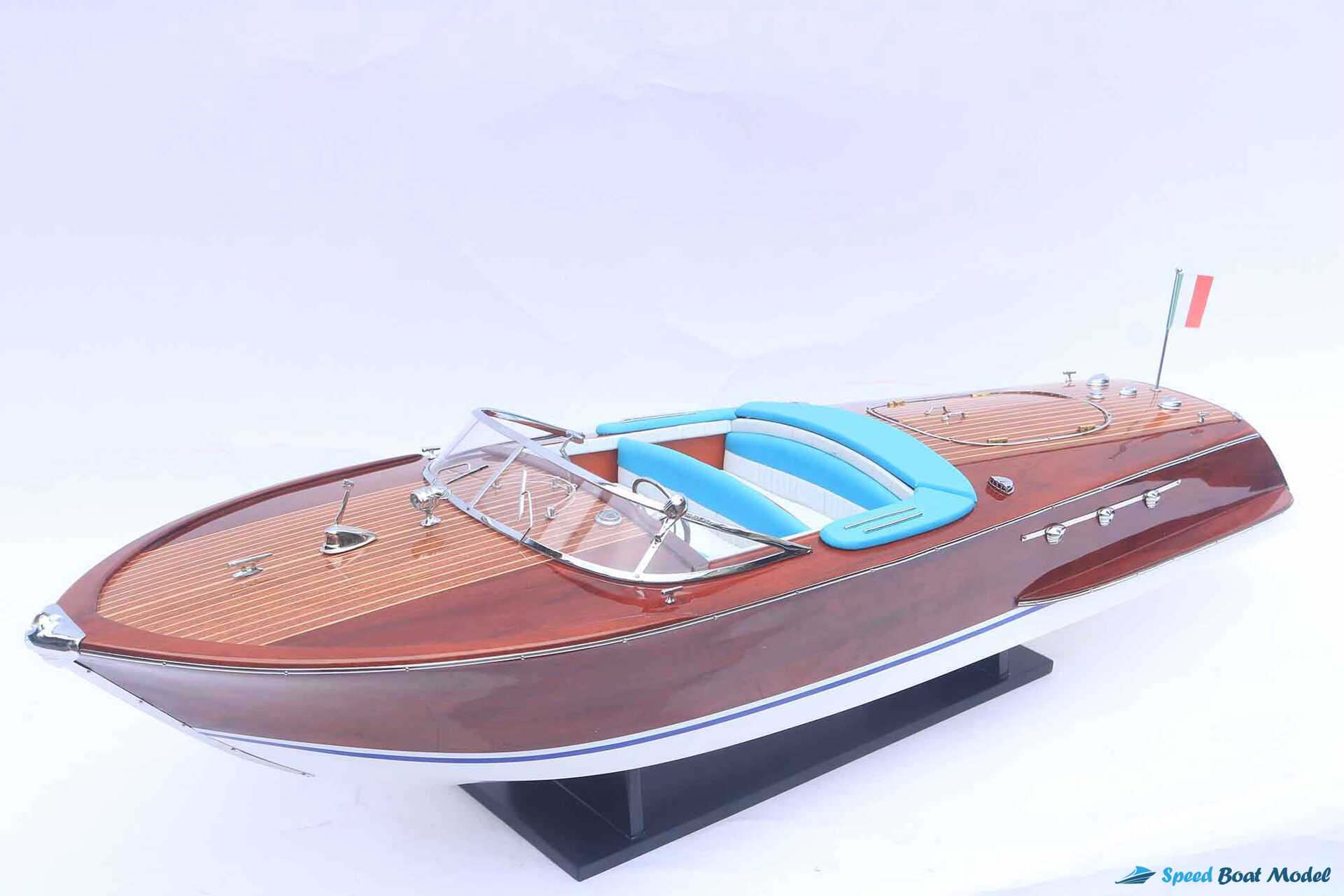 Riva Ariston Rc White Hull Model (16) Speed Boad Model