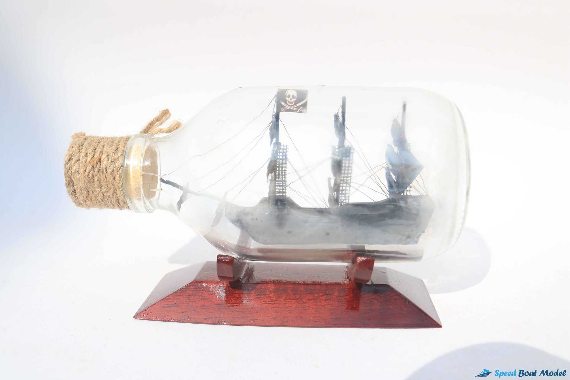 Pirate Ship – Ship In Bottle (3) Speed Boad Model Pirate Ship – Ship In Bottle (3) Speed Boad Model