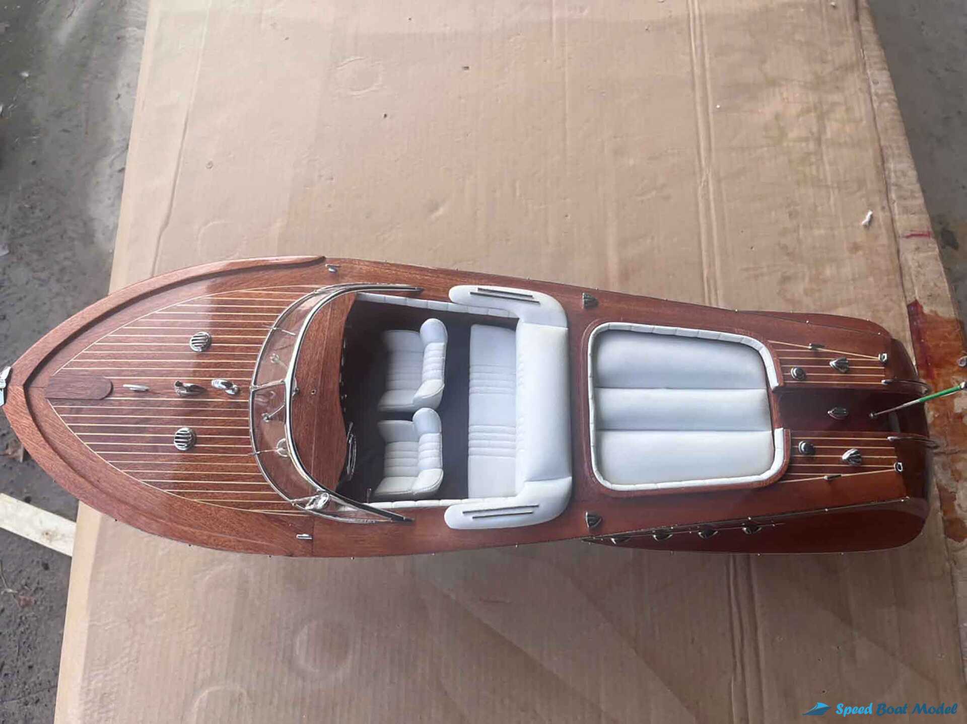 Riva Aquarama Wood Finished – White Chair Boat Model (11) Speed Boad Model Riva Aquarama Wood Finished – White Chair Boat Model (11) Speed Boad Model