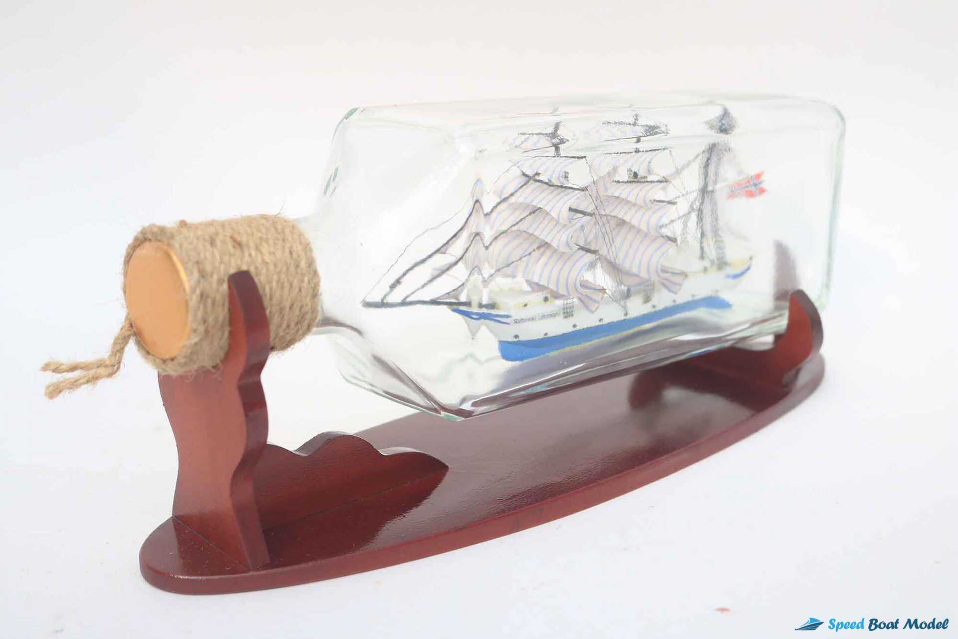 Statsraat Lehmkuhl Ship In Bottle (3) Speed Boad Model Statsraat Lehmkuhl Ship In Bottle (3) Speed Boad Model