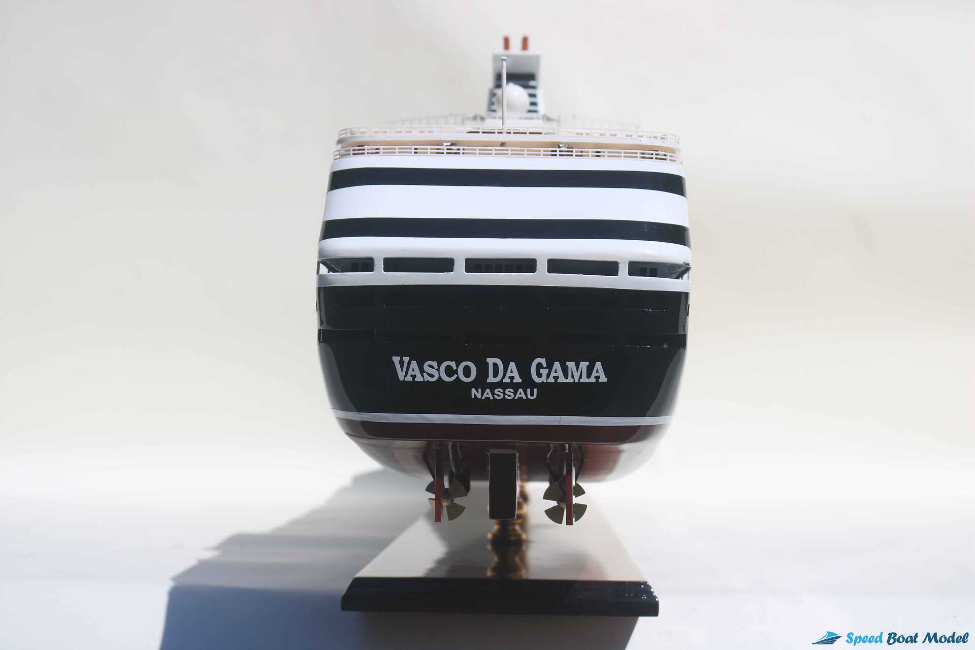 Vasco Da Gama Ship Model (10) Speed Boad Model Vasco Da Gama Ship Model (10) Speed Boad Model