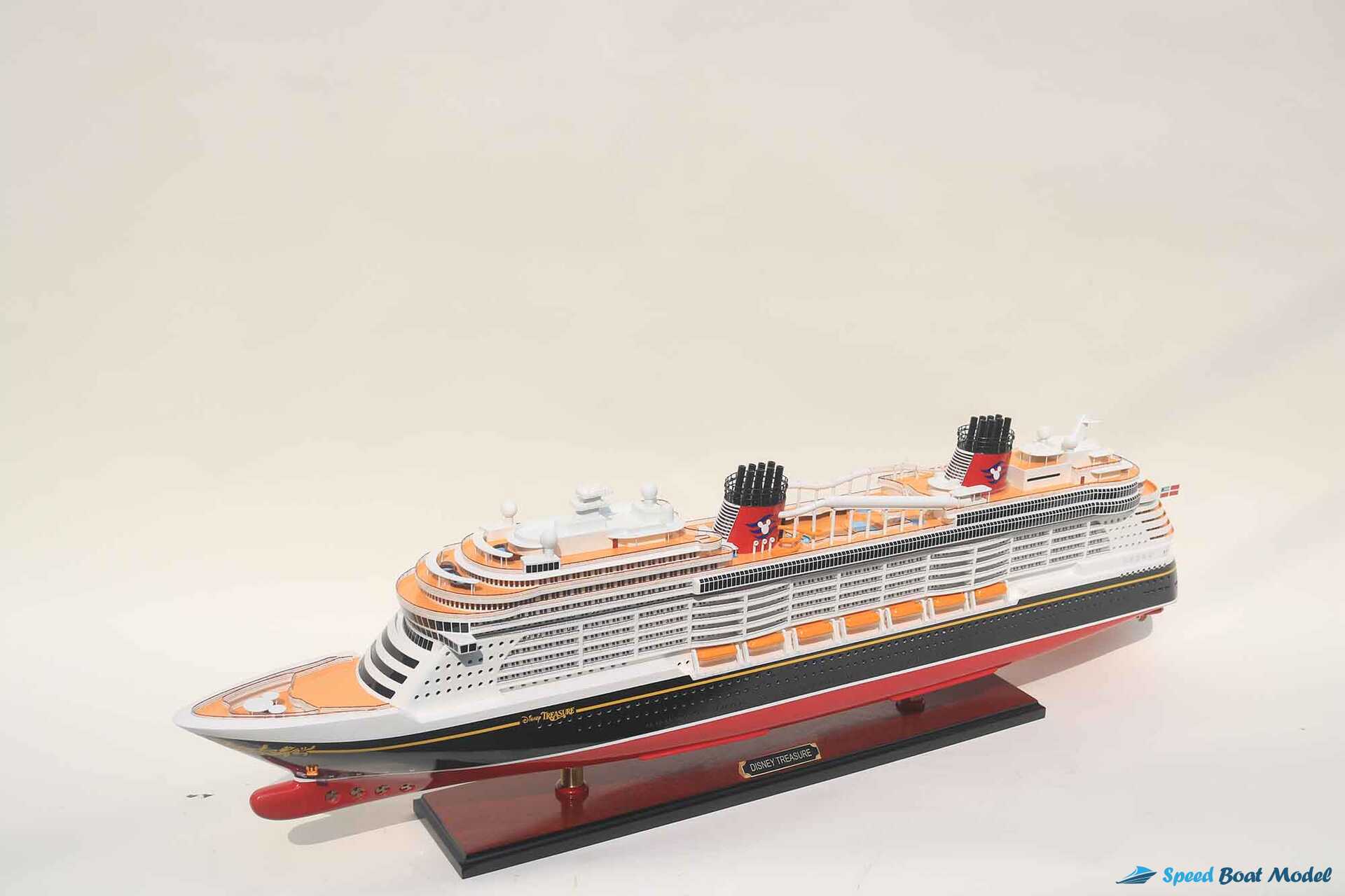 Disney Treasure Cruise Ship Model (21) Speed Boad Model