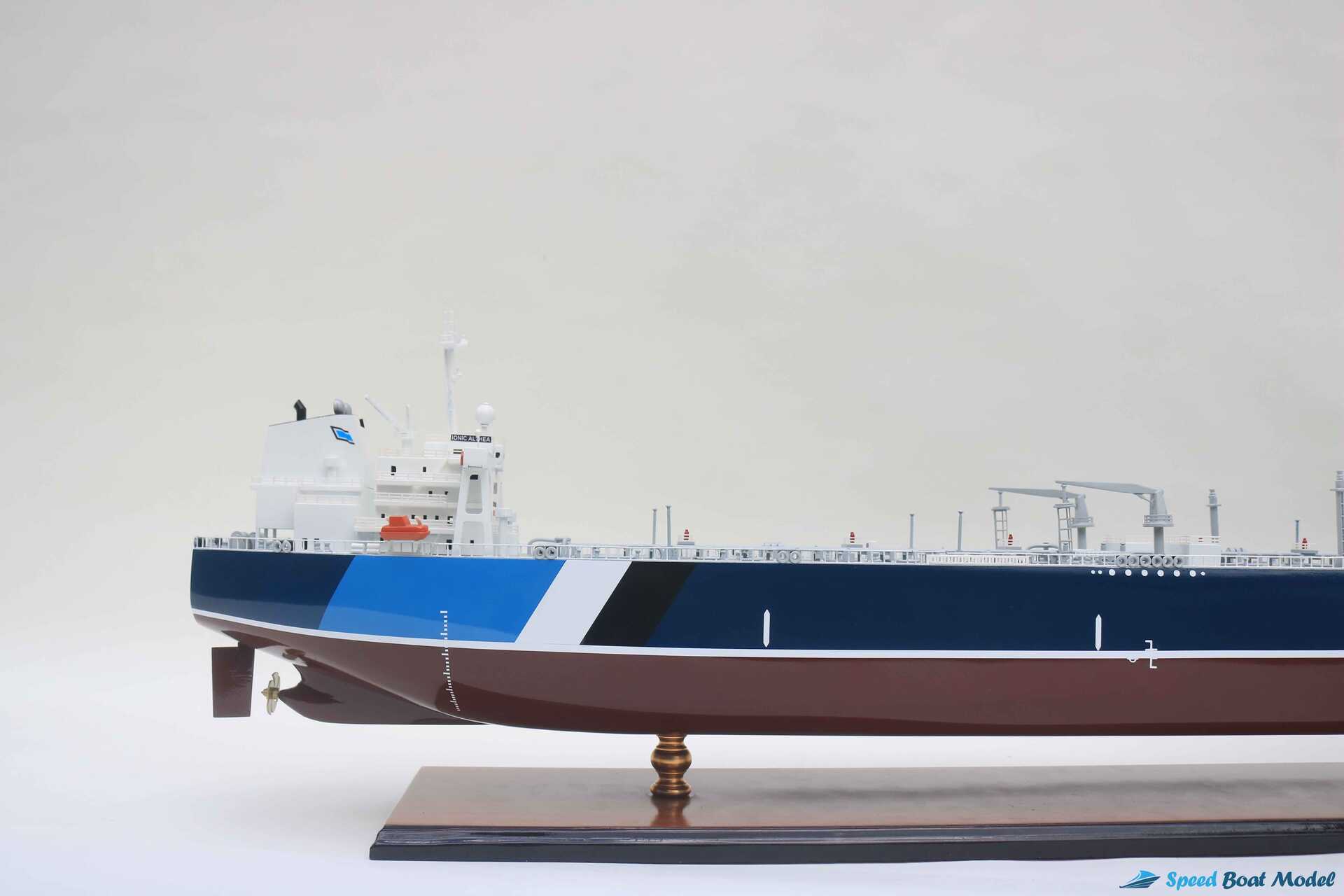 Ionic Althea Crude Oil Tanker Ship Model (15) Speed Boad Model Ionic Althea Crude Oil Tanker Ship Model (15) Speed Boad Model