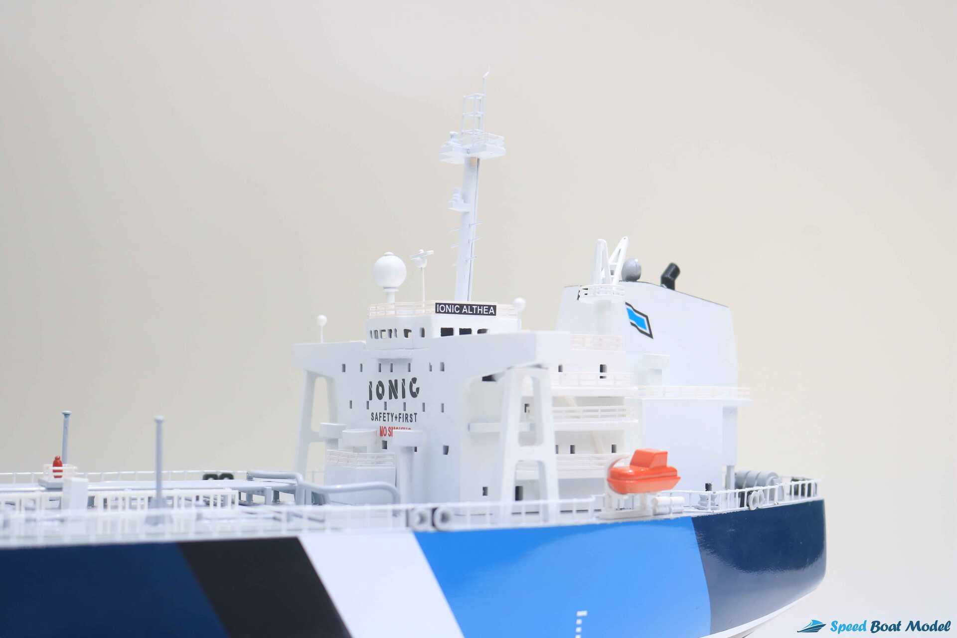 Ionic Althea Crude Oil Tanker Ship Model (3) Speed Boad Model Ionic Althea Crude Oil Tanker Ship Model (3) Speed Boad Model
