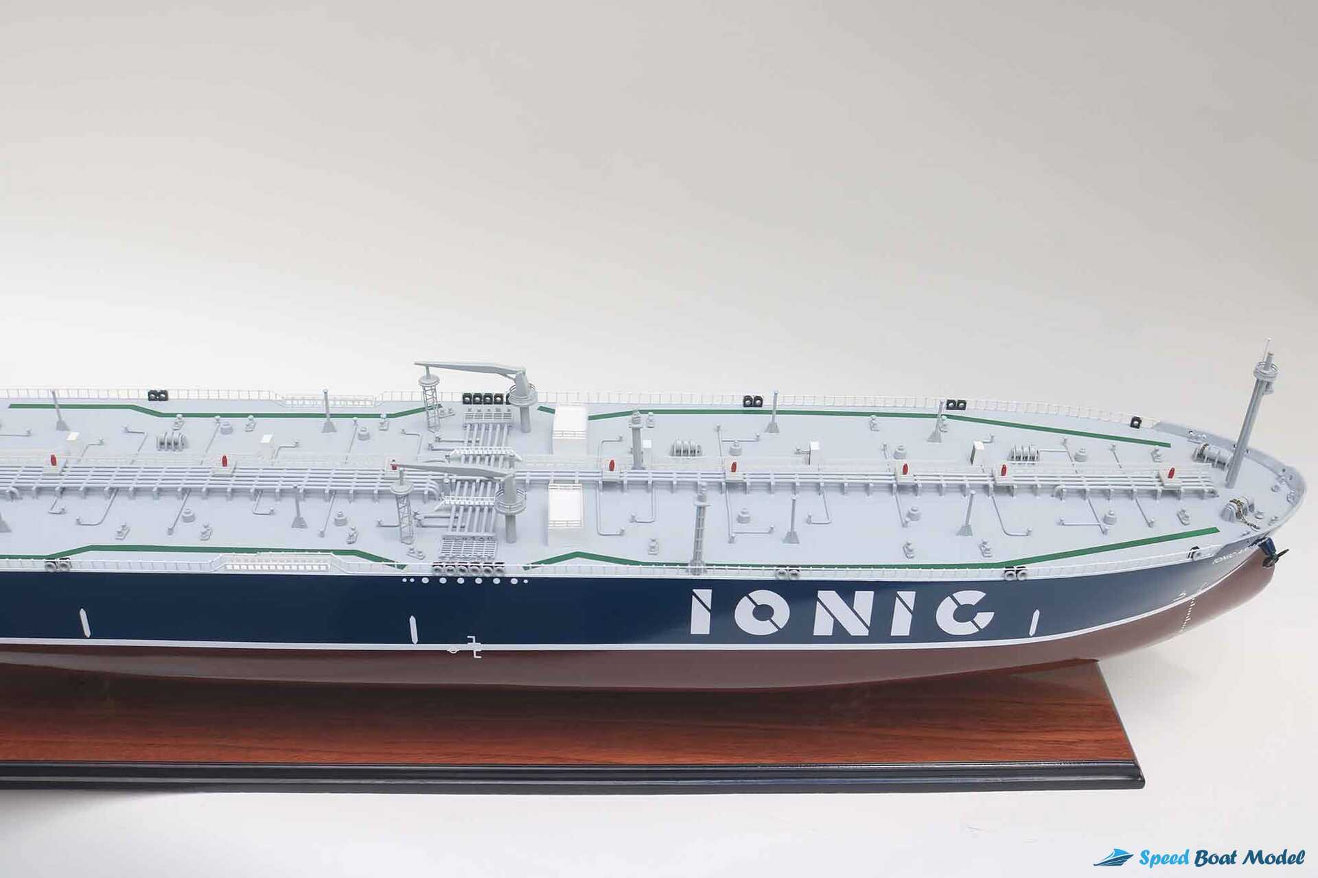 Ionic Ariadne Crude Oil Tanker Ship Model (10) Speed Boad Model Ionic Ariadne Crude Oil Tanker Ship Model (10) Speed Boad Model