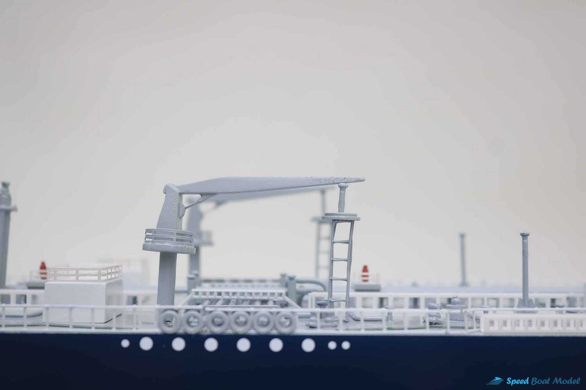 Ionic Ariadne Crude Oil Tanker Ship Model (2) Speed Boad Model Ionic Ariadne Crude Oil Tanker Ship Model (2) Speed Boad Model