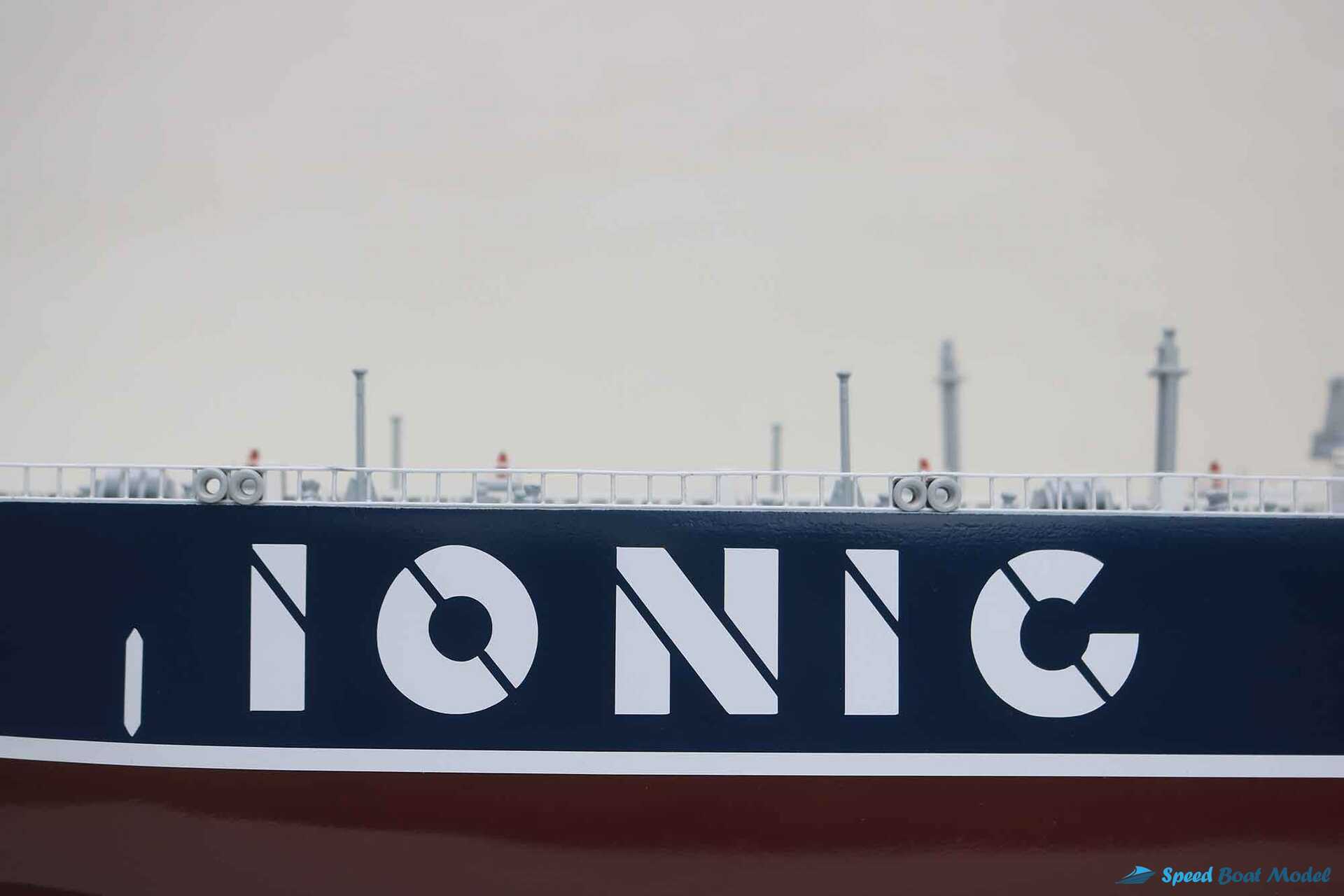 Ionic Ariadne Crude Oil Tanker Ship Model (3) Speed Boad Model Ionic Ariadne Crude Oil Tanker Ship Model (3) Speed Boad Model