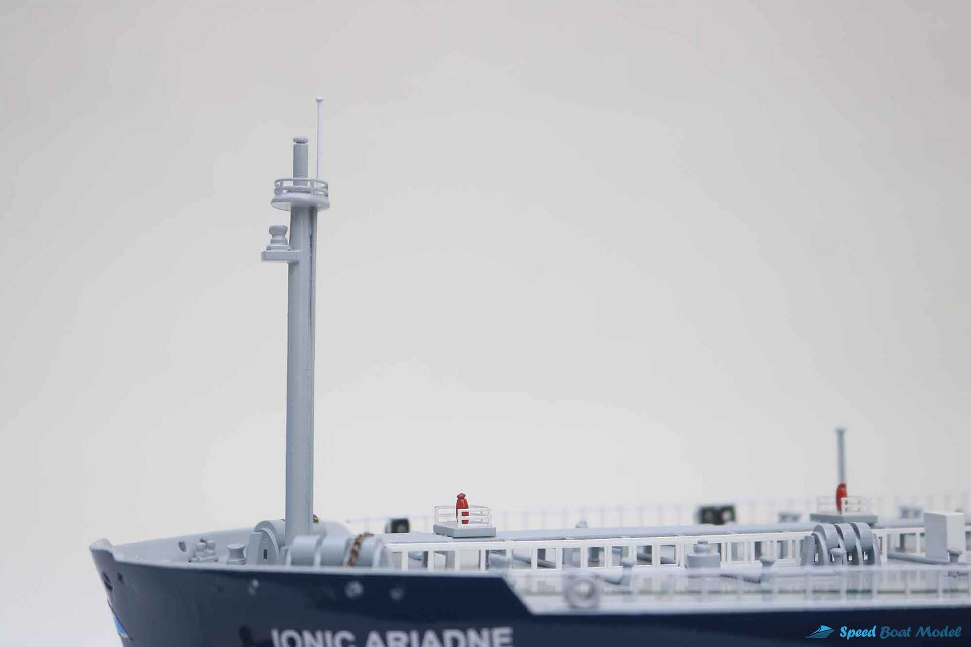 Ionic Ariadne Crude Oil Tanker Ship Model (4) Speed Boad Model Ionic Ariadne Crude Oil Tanker Ship Model (4) Speed Boad Model