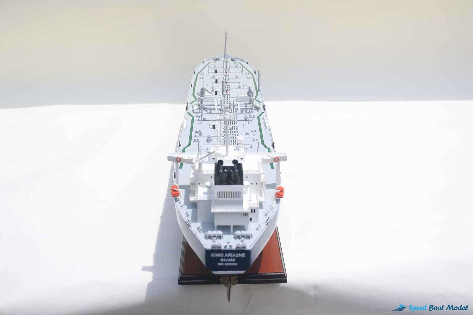 Ionic Ariadne Crude Oil Tanker Ship Model (8) Speed Boad Model Ionic Ariadne Crude Oil Tanker Ship Model (8) Speed Boad Model