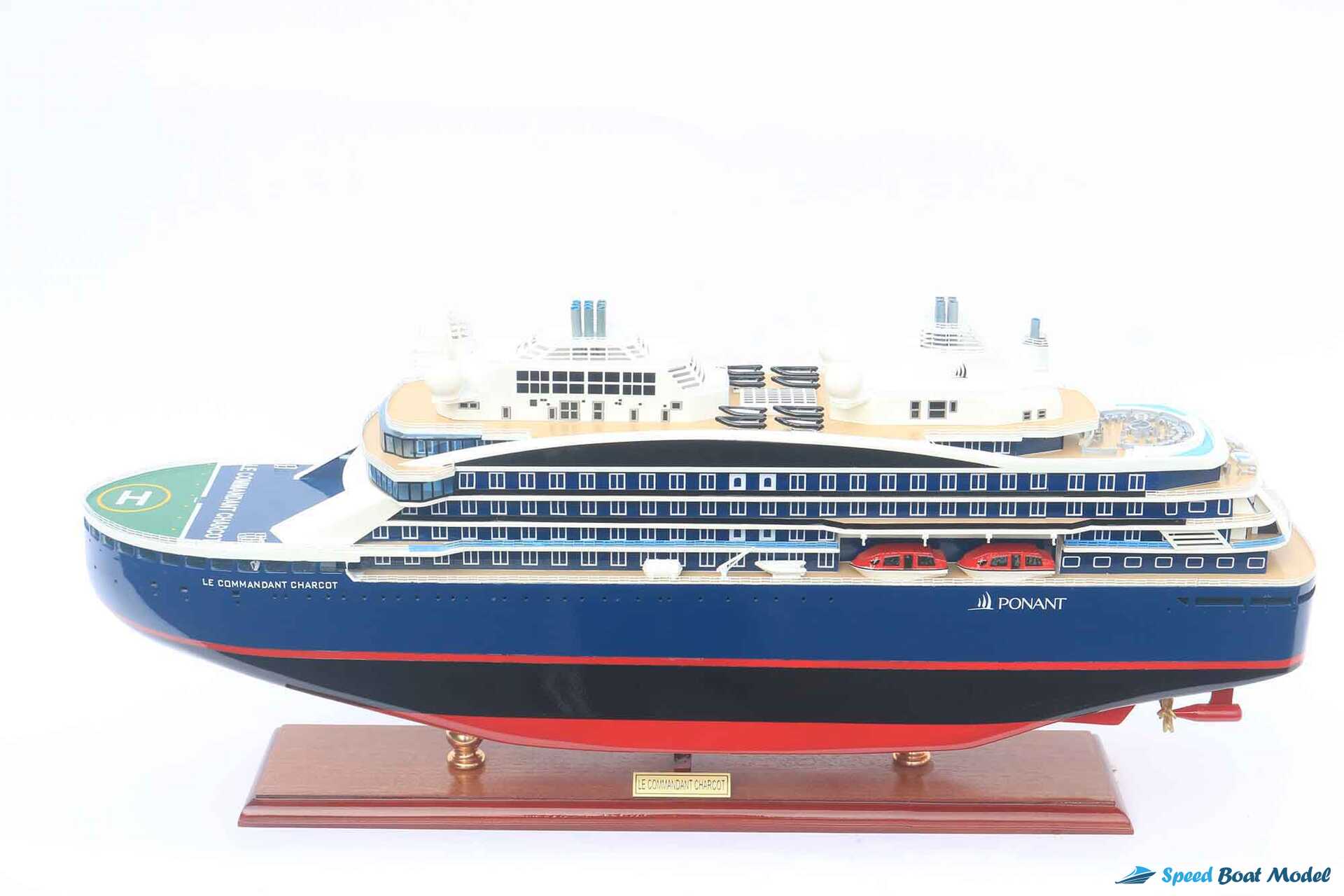 Le Commandant Charcot Cruise Ship Model (13) Speed Boad Model