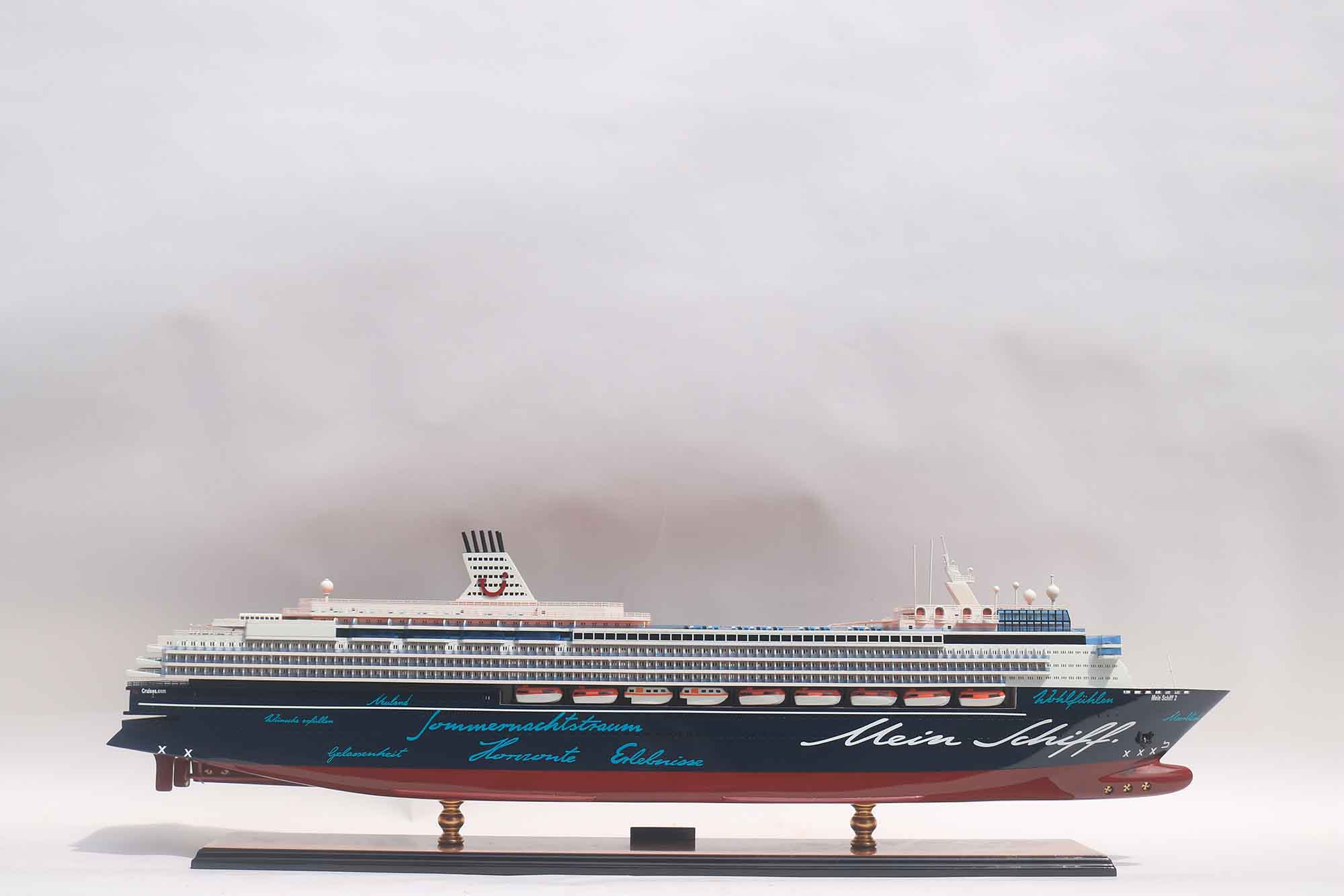 Mein Schiff 2 Cruise Ship Model (17) Speed Boad Model Mein Schiff 2 Cruise Ship Model (17) Speed Boad Model